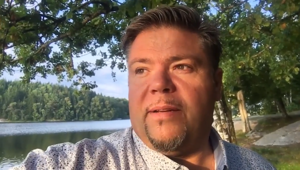 Jag är nu vid Kode…